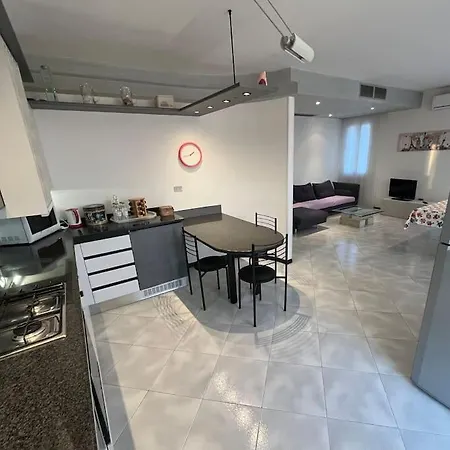 Michelangelo Flats - 30min From Venice Apartment Padova