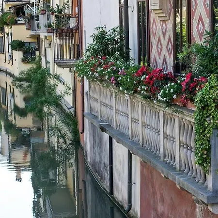 Michelangelo Flats - 30min From Venice Apartment Padova